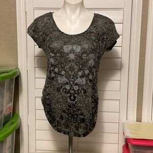 Agenda Black and Gray Short Sleeve Top